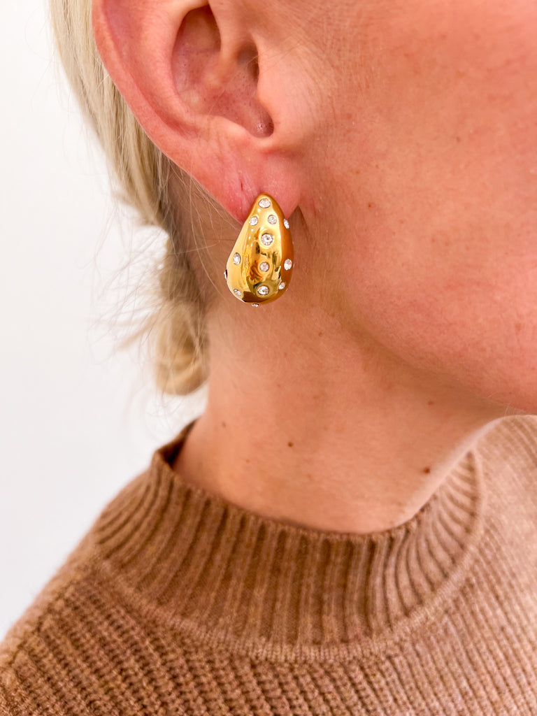 Teardrop Earrings with Rhinestones in Gold