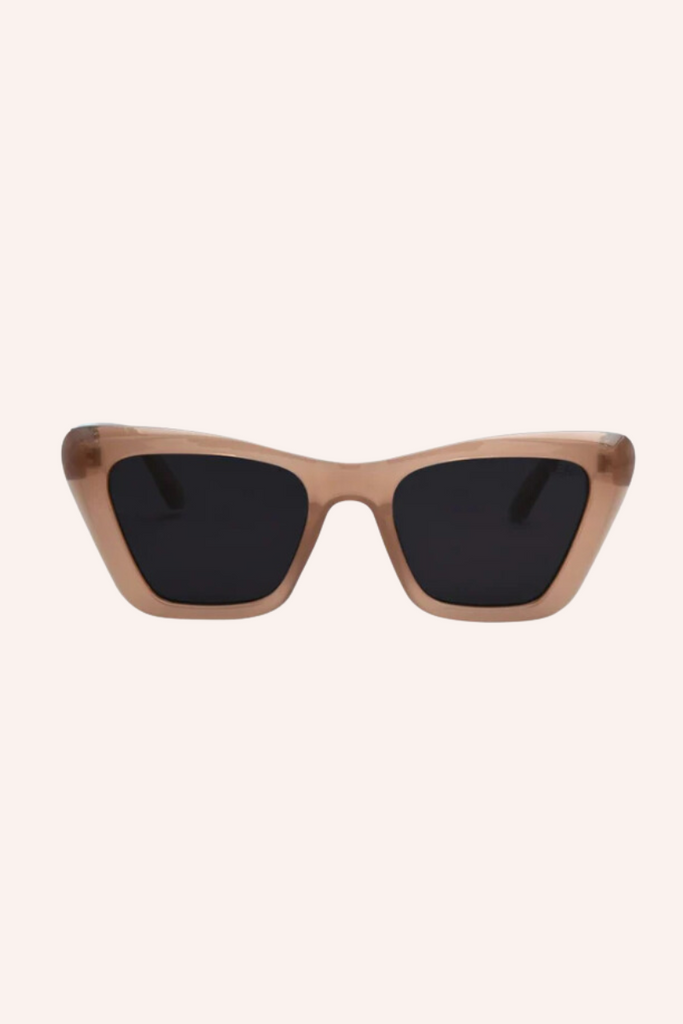 Daisy Sunglasses in Sand with Smoke Polarized Lens