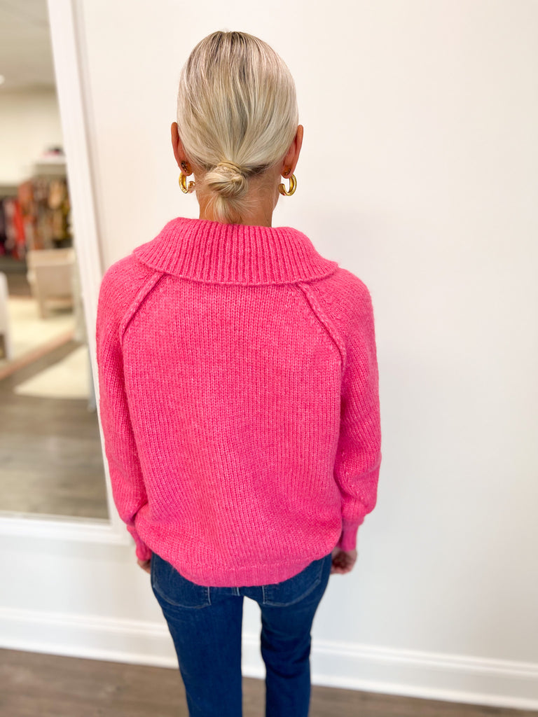 Collar Crew Neck Sweater in Rose Pink