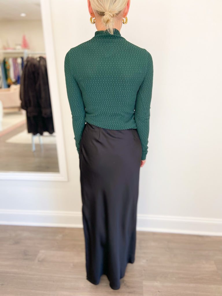 Long Sleeve Textured Fitted Top in Forest Green