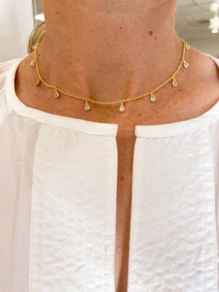 Gold Crystal Teardrop Chain Necklace 15"